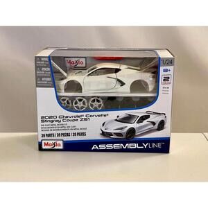 New 1/24 Corvette Stingray 2020 Diecast Maisto - Factory Sealed